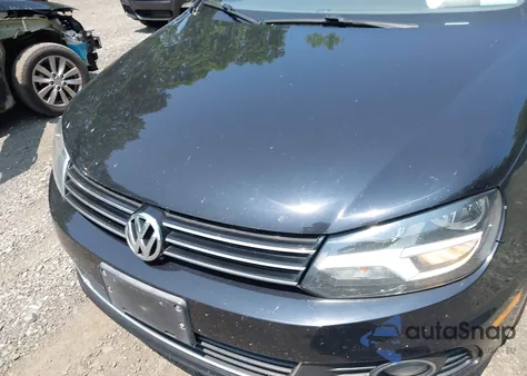 2014 Volkswagen Eos Komfort из США, поврежденный, VIN WVWBW8AH8EV004253